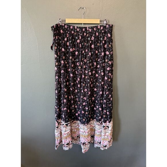 Torrid Womens Multicolor Floral Print Pulllon Skirt Long Flowy Size 2 - Picture 2 of 3